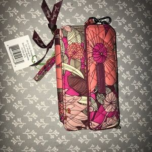 All in one crossbody bag/wristlet